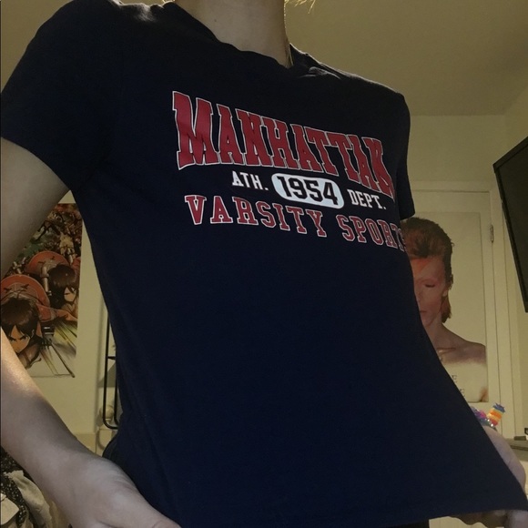 graphic baby tee 💙 - Picture 2 of 2